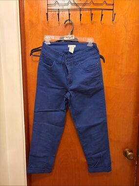 Monroe & Main Women's Cobalt Cropped Ankle Jeans